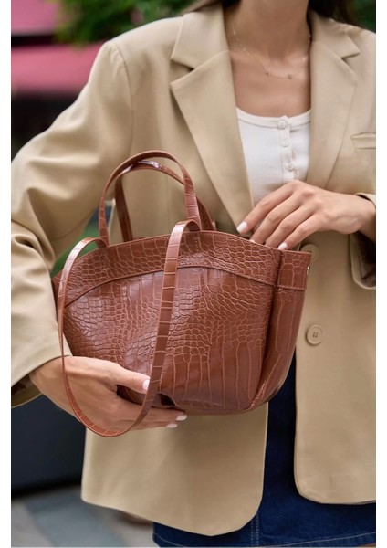 Kadın Geniş Fermuarlı Pu Deri Shopper Çanta El ve Omuz Askılı Günlük Premium Kalite Özel Tasarım fırsatları