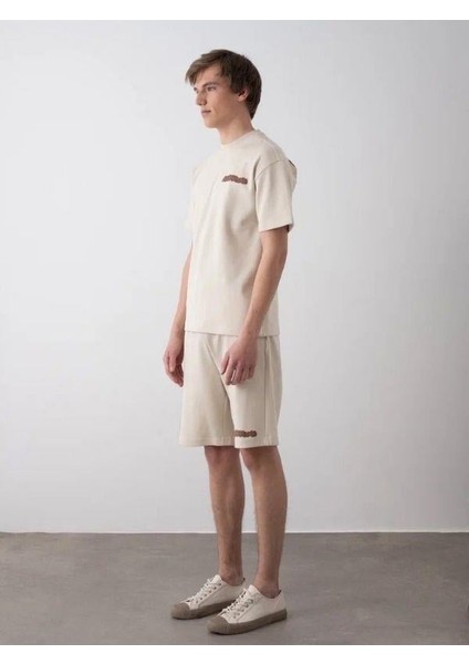 Erkek Çocuk Sırt Baskılı Pamuklu Oversize T-Shirt Şort Takım fiyatları