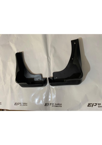 Honda Civic Vtec 2 Makyajlı Kasa 2004-2006 Model Uyumlu Ön Paçalık Tozluk