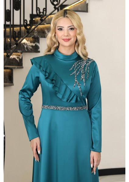 Saten Tesettür Abiye Elbise & Ada & Omuzda Valon ve Taş Detaylı