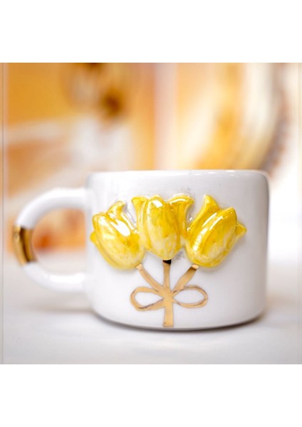 24K Altın Süslemeli Sarı Lale Temalı El Yapımı Seramik Mug fırsatları