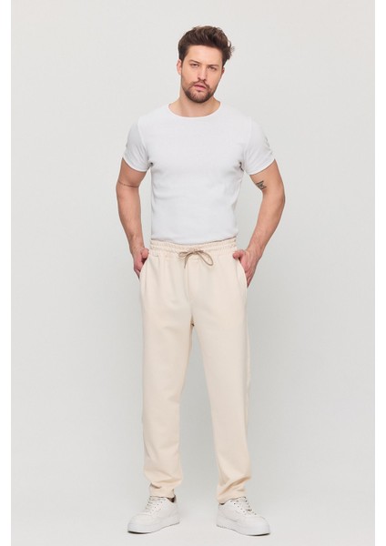 Erkek Regular Fit Yumuşacık Kumaşlı Beli Paçası Lastıkli Eşofman Altı