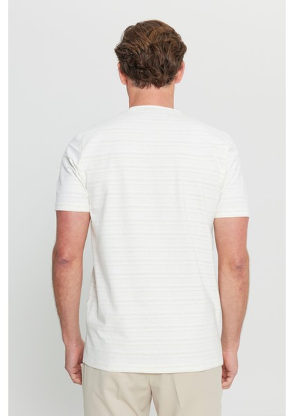 Pamuklu Slim Fit Dar Kesim Bisiklet Yaka Esnek Tişört indirimleri