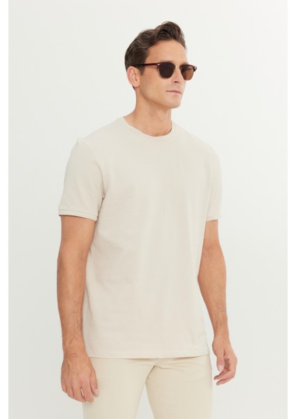 %100 Pamuk Slim Fit Dar Kesim Bisiklet Yaka Tişört