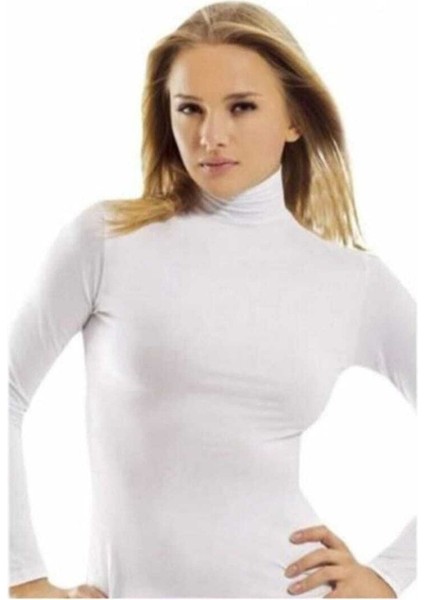 Kadın Beyaz Boğazlı Penye Kumaş Body