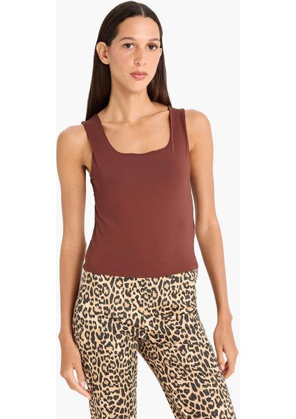 Yeni Sezon Slim Fit Dar Kesim Basic Düz Kare Yaka Atlet