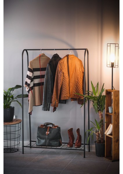 Minimalist Metal Elbise Askılığı Alt Raflı Şık Kıyafet Düzenleyici Stand (Dekoratif Tasarım) fiyatları