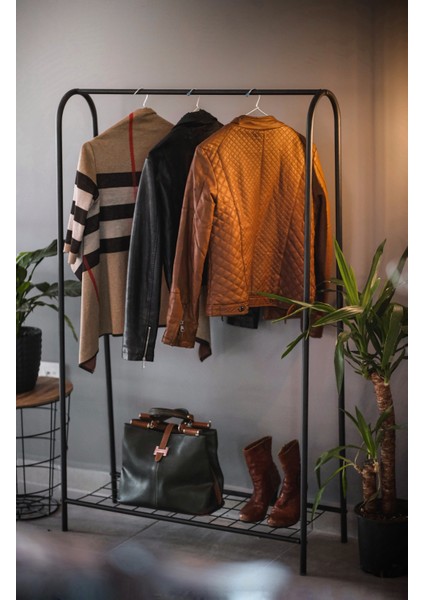 Minimalist Metal Elbise Askılığı Alt Raflı Şık Kıyafet Düzenleyici Stand (Dekoratif Tasarım) modelleri