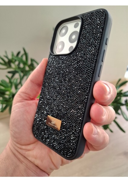 iPhone 15 Pro Uyumlu Işıltılı Taşlı Kamera Çıkıntılı Içi Kadife Kaliteli Lüks Kılıf fırsatları