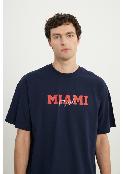 Oversize %100 Pamuk Geniş Kesim Baskılı Bisiklet Yaka Tişört fırsatları