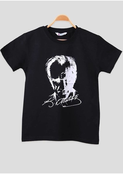 Unisex Genç Yetişkin Atatürklü 29 Ekim 10 Kasım 23 Nisan Gösteri T-Shirt