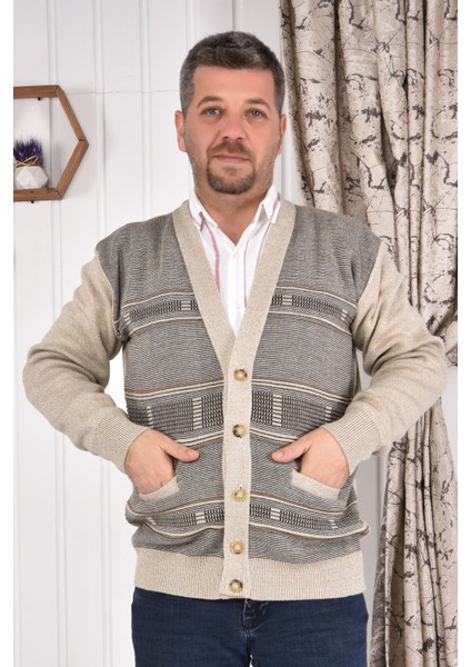 Düğmeli Çift Cepli Hırka