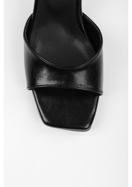 Kadın Sarge Siyah Parlak Cilt Topuklu Ayakkabı modelleri