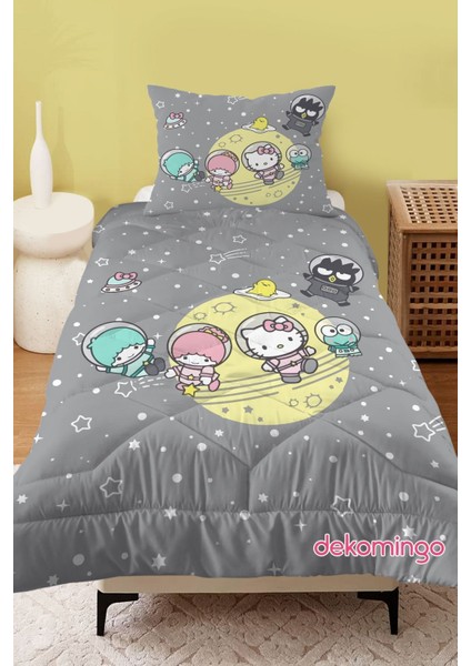 Gri Sanrio Karakterleri Bebek ve Çocuk Odası Kapitone Yorgan