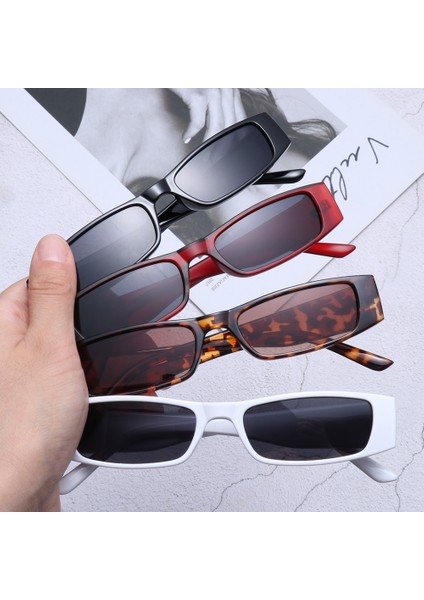 Mat Kırmızı Stil Küçük Dikdörtgen Güneş Gözlüğü Retro Dar Çerçeve Güneş Gözlüğü Trend UV400 Güneş Gözlüğü Vintage Kare Gözlük Eski Moda Gözlük (Yurt Dışından) fırsatları