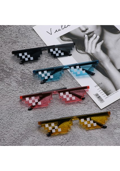 Sarı Stil 2021 Moda Mozaik Gözlük Güneş Gözlüğü Erkek Kadın 8 Bit Kodlama Piksel Trendi Eğlenceli Süper Parti Komik Vintage Gölge Gözlük - (Yurt Dışından) indirimleri