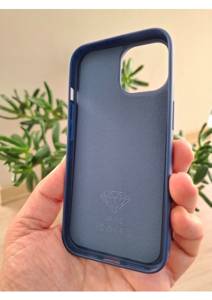iPhone 13 / 14 ve 15 Uyumlu Işıltılı Taşlı Kamera Çıkıntılı Içi Kadife Kaliteli Lüks Kılıf