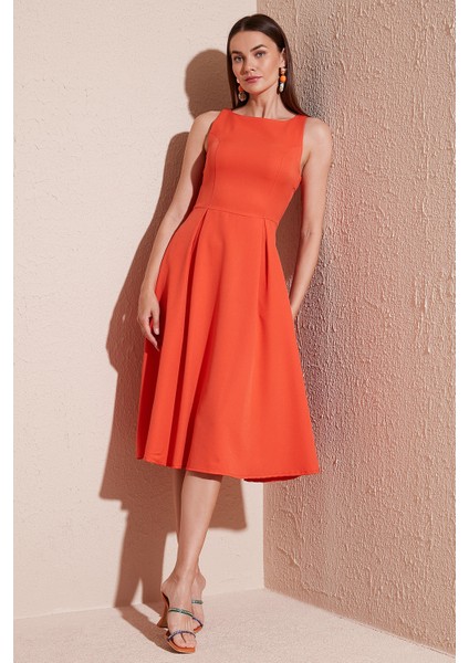 Bisiklet Yaka Regular Fit Cepli Pileli Midi Elbise Bayan Elbise 6051963