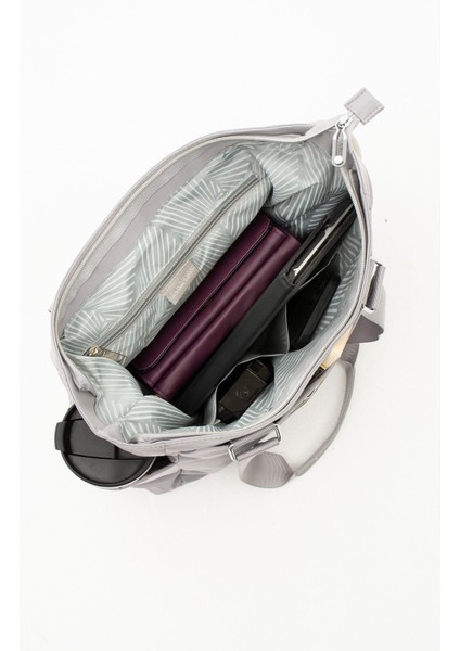 Kadın Çok Gözlü Kullanışlı Suya Dayanıklı Saten Kumaş Çapraz Askılı El ve Omuz Çantası modelleri