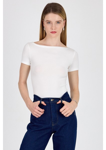 Beyaz Bisiklet Yaka Viskoz/yumuşak Kumaş Tişört 1469