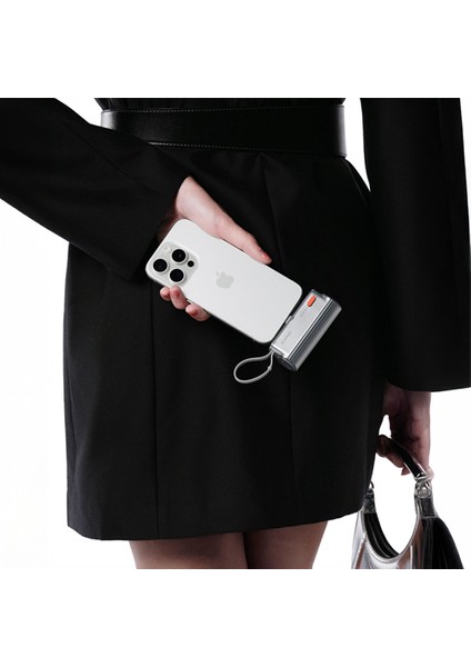 Flow Mini - Kompakt ve Hızlı Taşınabilir Powerbank - Gümüş