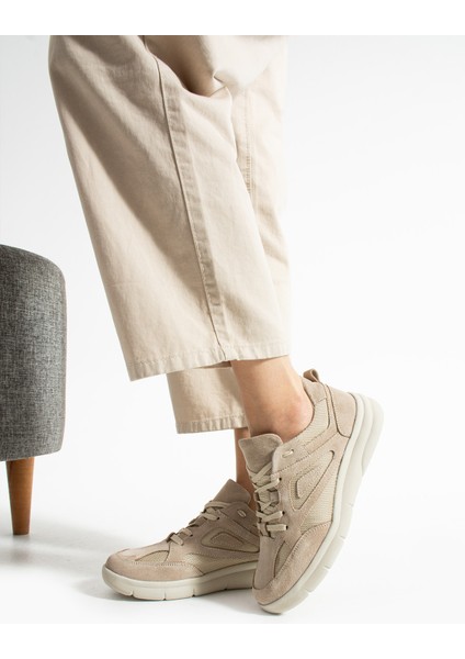Stuan Kadın Hakiki Süet Deri Bej Spor Ayakkabı fırsatları