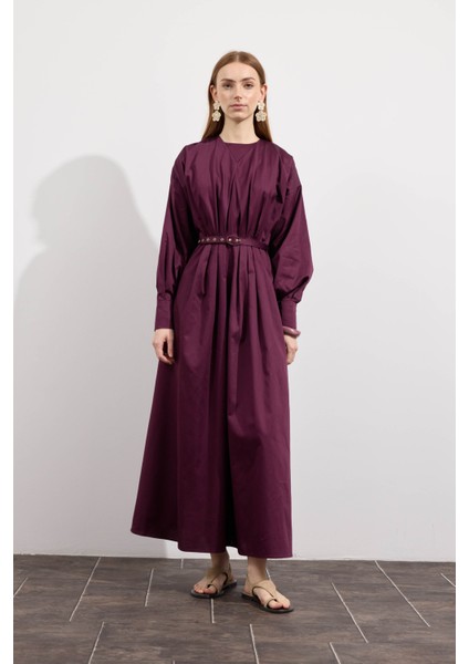 Pileli Kaplama Kemerli Elbise Burgonya