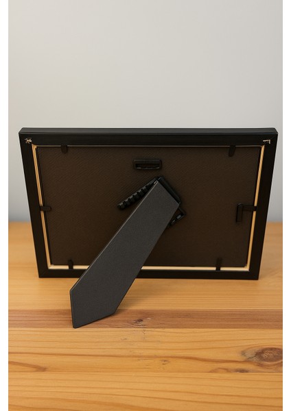 Doğal Ahşap Modern Ayaklı Tekli Fotoğraf Çerçevesi - Siyah Renkli Masaüstü Çerçeve- Boş Resimsiz fırsatları