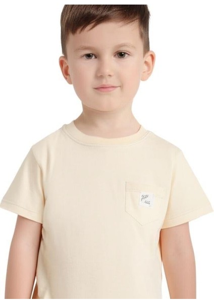 Erkek Bebek Cep Detaylı Basic T-Shirt modelleri