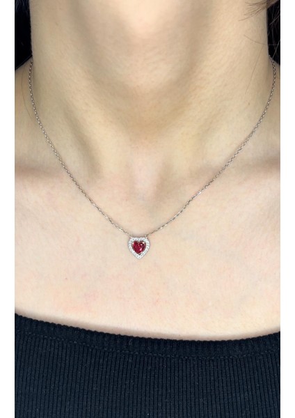 925 Ayar Gümüş Tektaş Yakut Kalp Kolye