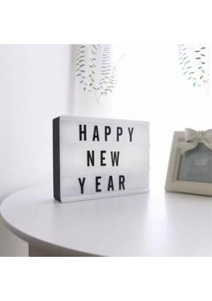 A5 Boyutunda Masa ve Gece Lambası Işıklı Yazı Panosu Lightbox Led Işık Lamba Aydınlatma 96 Adet Harf Rakam ve Sembolleri ile modelleri