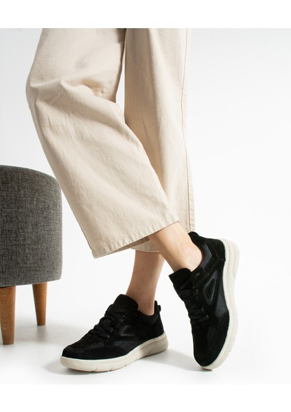 Stuan Kadın Hakiki Süet Deri Siyah Spor Ayakkabı fiyatları
