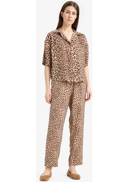 Yeni Sezon Carrot Fit Leopar Desenli Modal Kumaş Pantolon Çift Cepli Yüksek Bel Düz Paça fırsatları