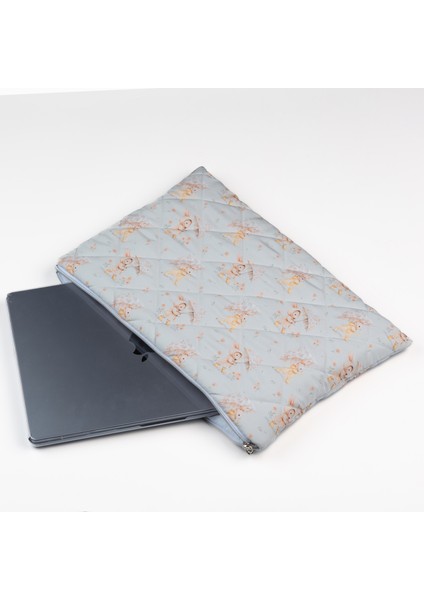 Tavşan Desenli Kapitoneli Bilgisayar Çantası, 13-14-15 İnç Laptop Kılıfı – Suya Dayanıklı Kapitoneli Laptop Kılıfı, Hafif ve Şık El Çantası Tipi Bilgisayar Kılıfı,