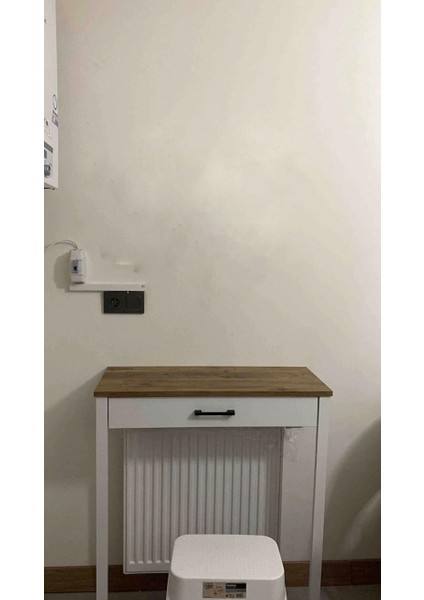 Kahve Köşesi Masası ( Üstü Ceviz - 80 x 30 x 92 )