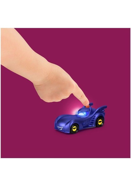 HML25 Fisher-Price® Batwheels™ Işıklı Yarışçılar modelleri