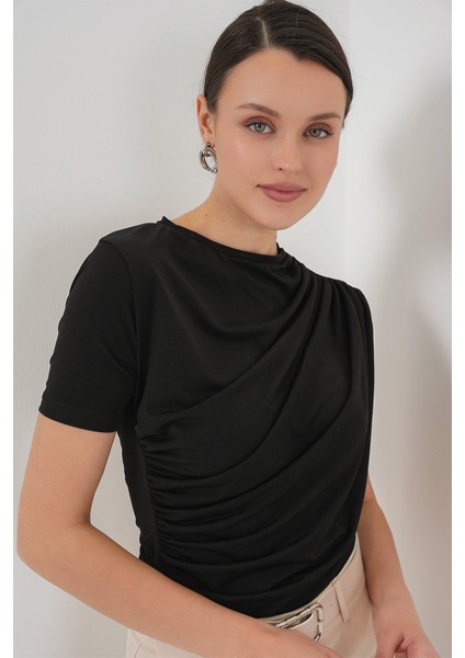 Büzgü Detaylı Kısa Kol Sandy Bluz 945 - Siyah fiyatları