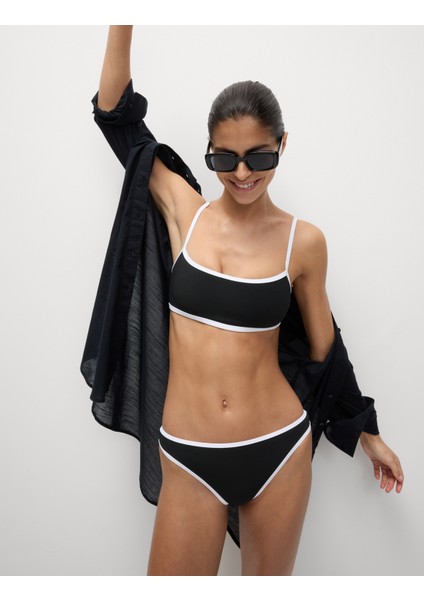 Kontrast Trim Yuvarlak Yaka Bikini Üstü fiyatları