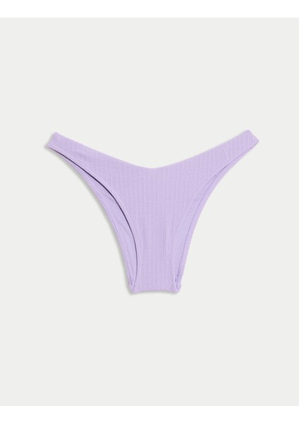 Dokulu Bikini Altı