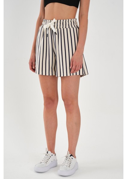 Alexandergardı Büyük Beden Çizgili Şort modelleri