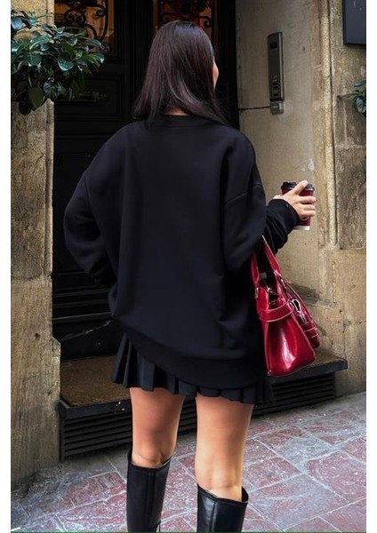Püskül Detaylı Sweatshirt 8051