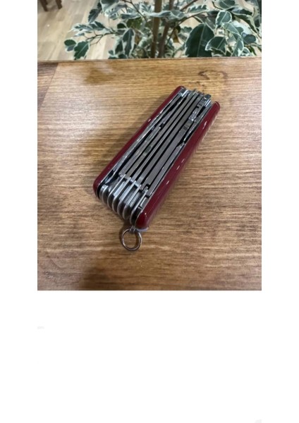 Swıss 12 Fonksiyonlu Orijinal Isviçre Çakısı Paslanmaz ÇELIK(A01.12.1) fırsatları