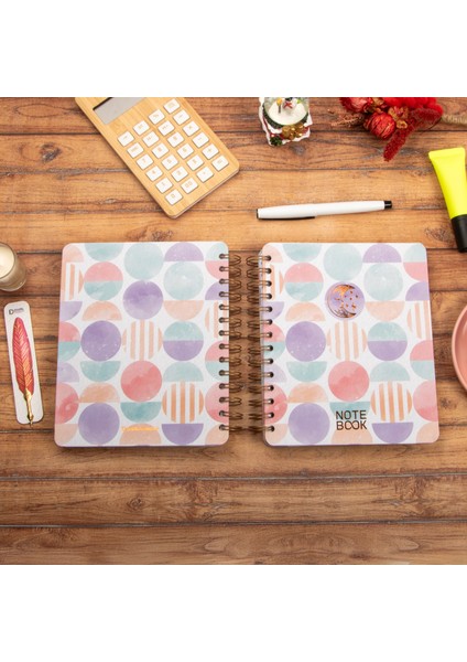 16,5X20 cm Ay Dede Sert Kapak Noktalı Tarihsiz Spiralli Defter