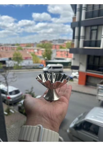 Elite Ayaklı Tırtıklı Lokumluk Gümüş 4 Lü Takım Model 2 1 Adet