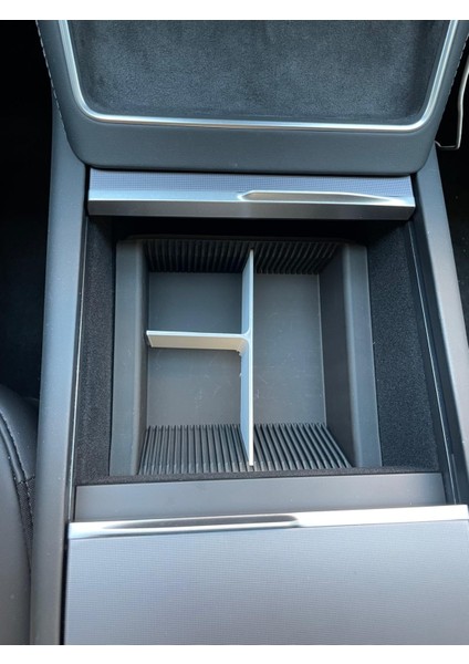 Tesla Yeni Model Y (Juniper) Bölmeli Orta Konsol Düzenleyici Araç Içi Organizer Siyah Süet Zeminli fırsatları