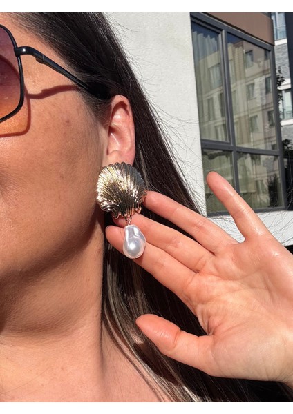 Midye Incili Sallantılı Küpe fırsatları