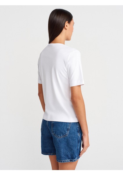 31840 V Yaka Kısa Kollu T-Shirt-Beyaz fiyatları