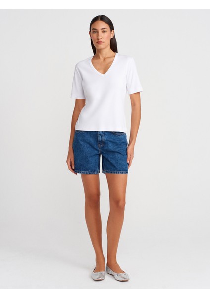 31840 V Yaka Kısa Kollu T-Shirt-Beyaz fırsatları