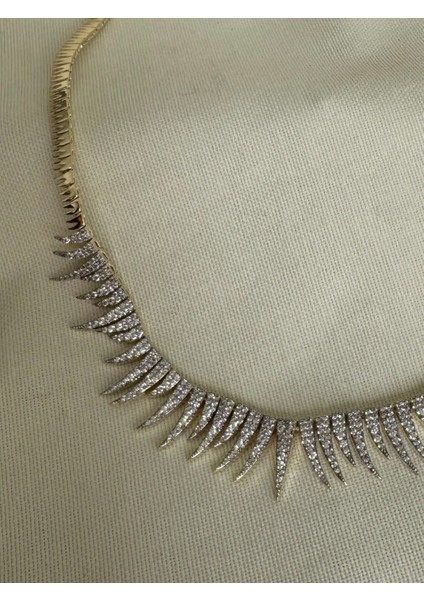 Özel Seri Marka Taşlı Kolye fırsatları