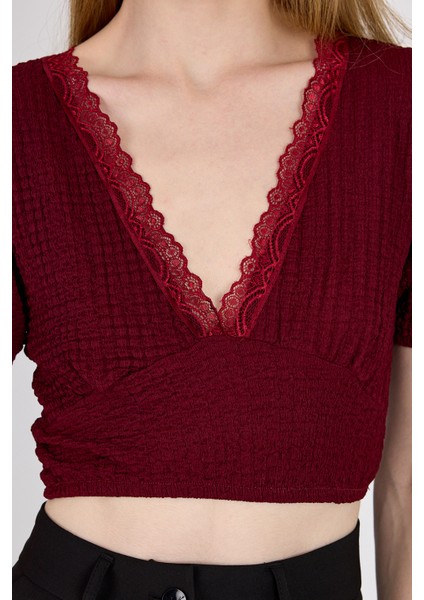 Bordo Dantel Detaylı Bürümcük Kumaş Crop Bluz 2231 fırsatları